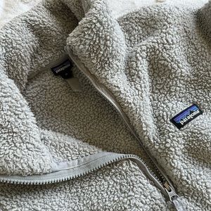 Patagonia fuzzy quarter zip